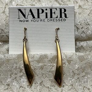 Napier/vintage gold drop earrings, 2” *